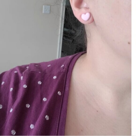 Powder Pink Mini Heart Stud Earring Set of 2 Dainty Minimalist - Picture 3 of 4